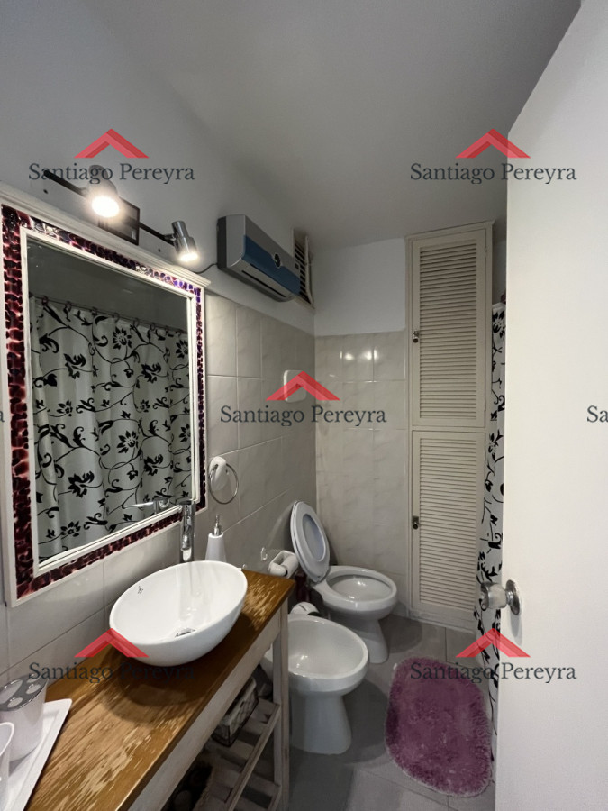 Apartamento ID.6801 - A pasos del Puerto y a metros de la plaza Artigas