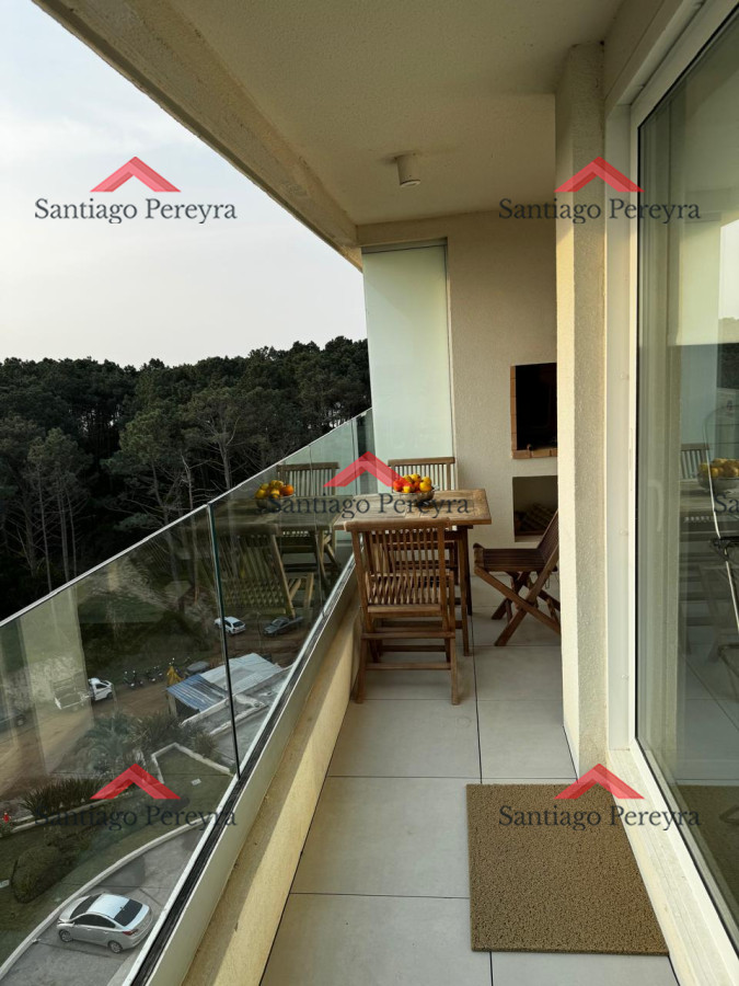 Apartamento ID.14695 - Alquiler con hermosa vista - 2 dormitorios