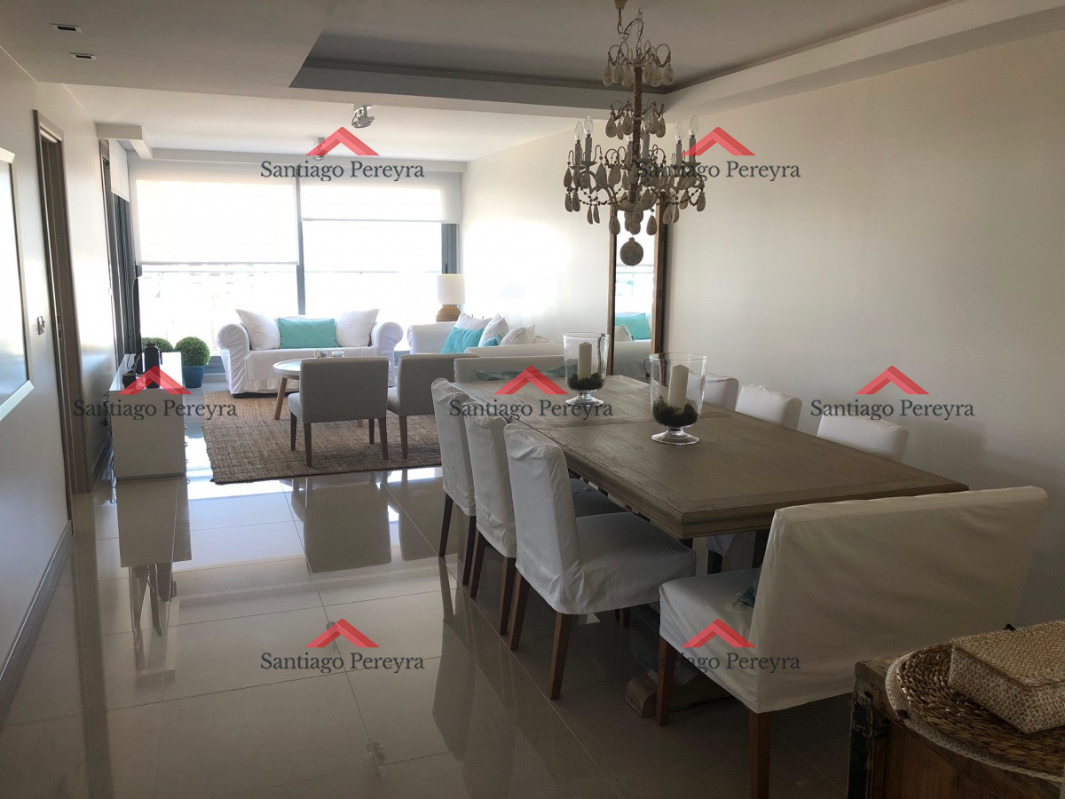 Apartamento ID.7993 - Pda 2 Playa Brava - 2 dormitorios en suite, amplio