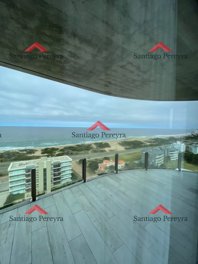 Apartamento ID.14513 - Alquiler de temporada 2 dormitorio en torre de categoría vista despejada al mar