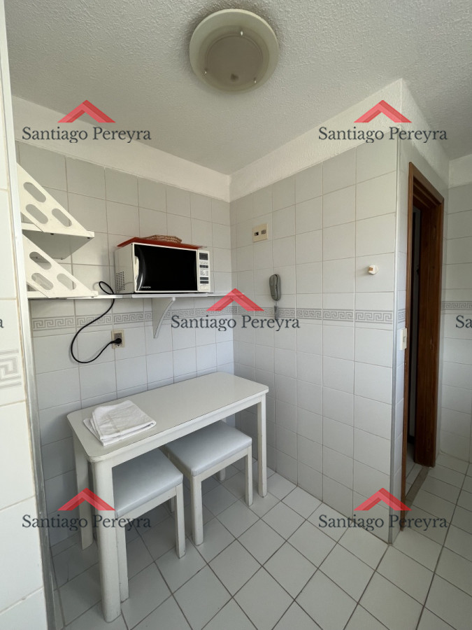 Apartamento ID.7344 - Sobre Playa Brava