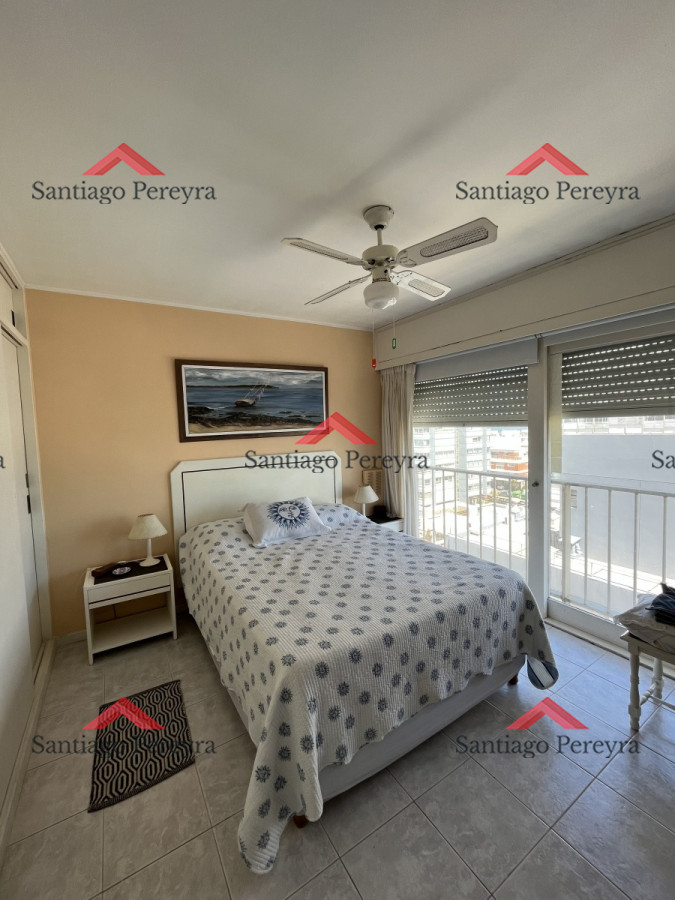 Apartamento ID.6801 - A pasos del Puerto y a metros de la plaza Artigas
