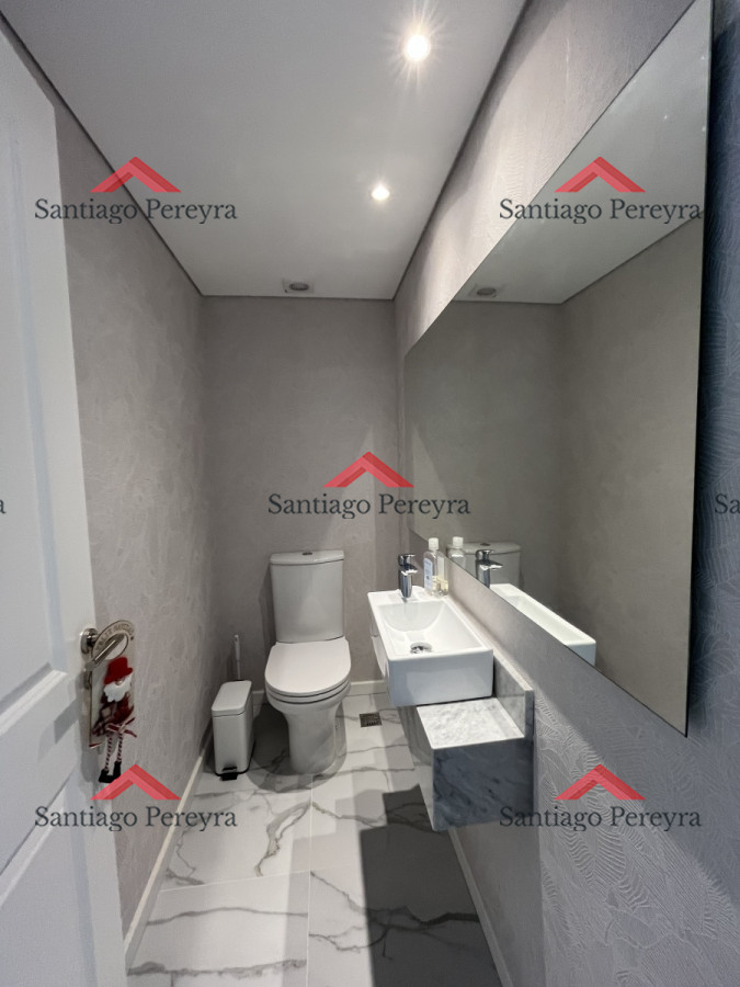 Apartamento ID.14695 - Alquiler con hermosa vista - 2 dormitorios
