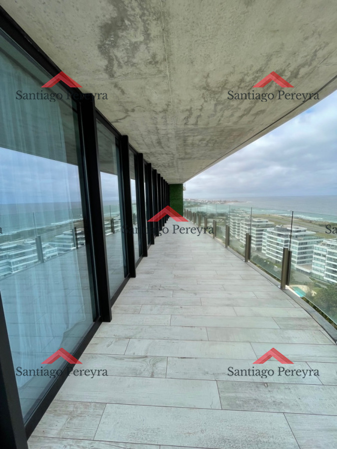 Apartamento ID.14513 - Alquiler de temporada 2 dormitorio en torre de categoría vista despejada al mar