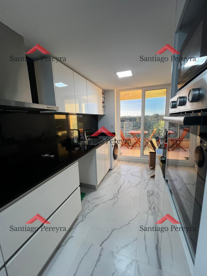 Apartamento ID.14695 - Alquiler con hermosa vista - 2 dormitorios