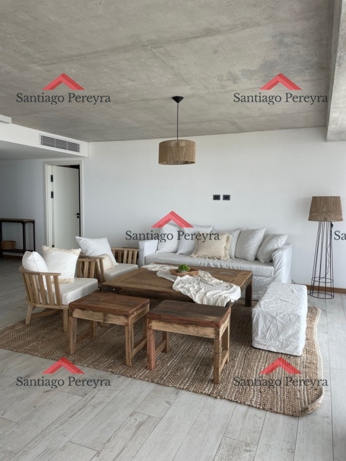 Apartamento ID.14513 - Alquiler de temporada 2 dormitorio en torre de categoría vista despejada al mar