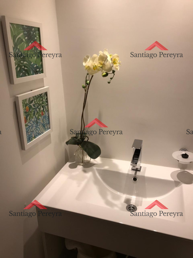 Apartamento ID.6797 - Para brillar en la Parada 10 de Playa Brava - Apartamento de 2 dormitorios en suite