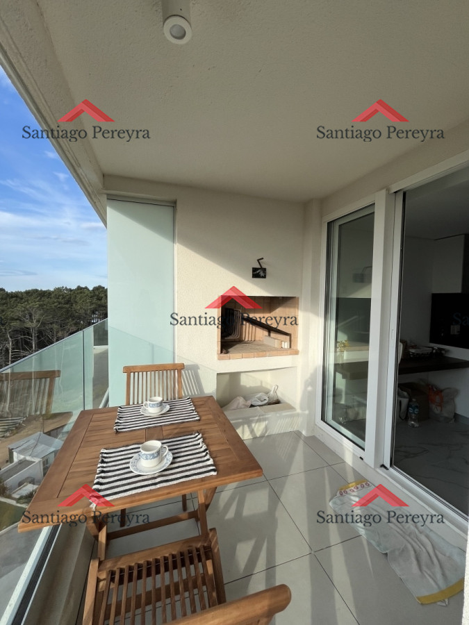 Apartamento ID.14695 - Alquiler con hermosa vista - 2 dormitorios