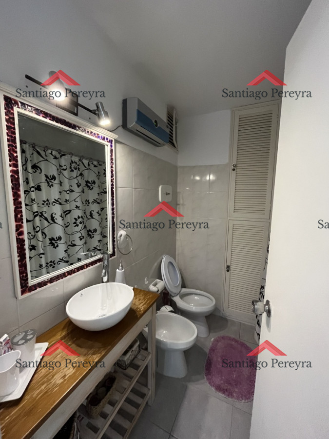 Apartamento ID.6801 - A pasos del Puerto y a metros de la plaza Artigas