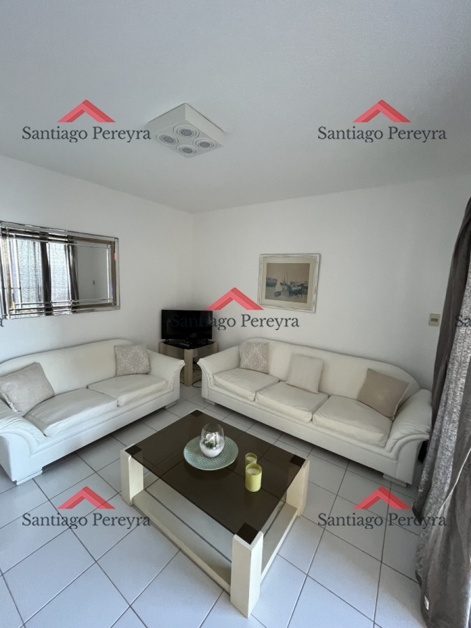 Apartamento ID.7344 - Sobre Playa Brava