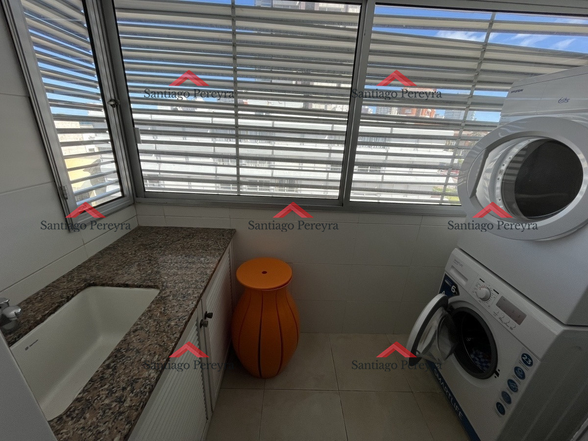 Apartamento ID.14562 - 4 Dormitorios frente al mar