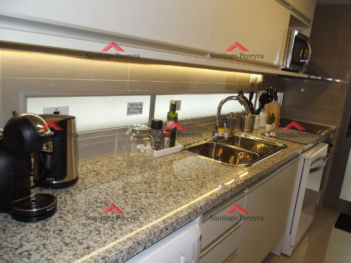 Apartamento ID.7993 - Pda 2 Playa Brava - 2 dormitorios en suite, amplio