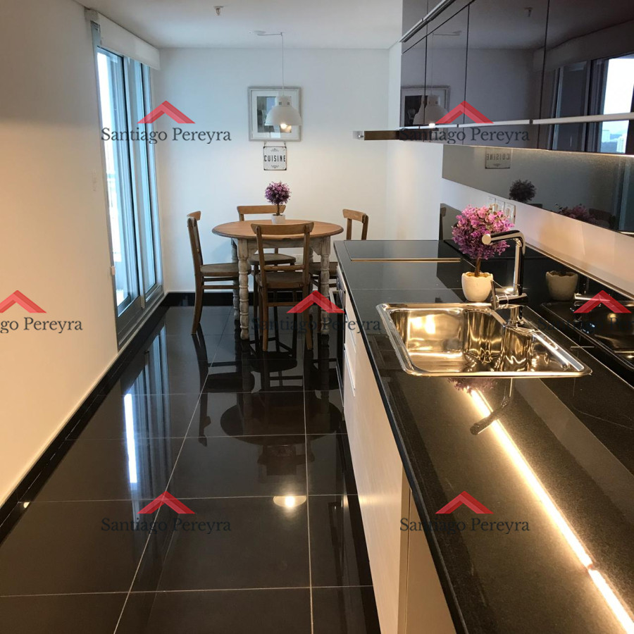 Apartamento ID.6797 - Para brillar en la Parada 10 de Playa Brava - Apartamento de 2 dormitorios en suite
