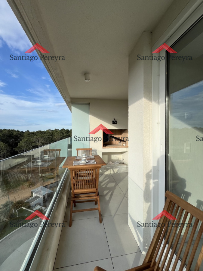 Apartamento ID.14695 - Alquiler con hermosa vista - 2 dormitorios