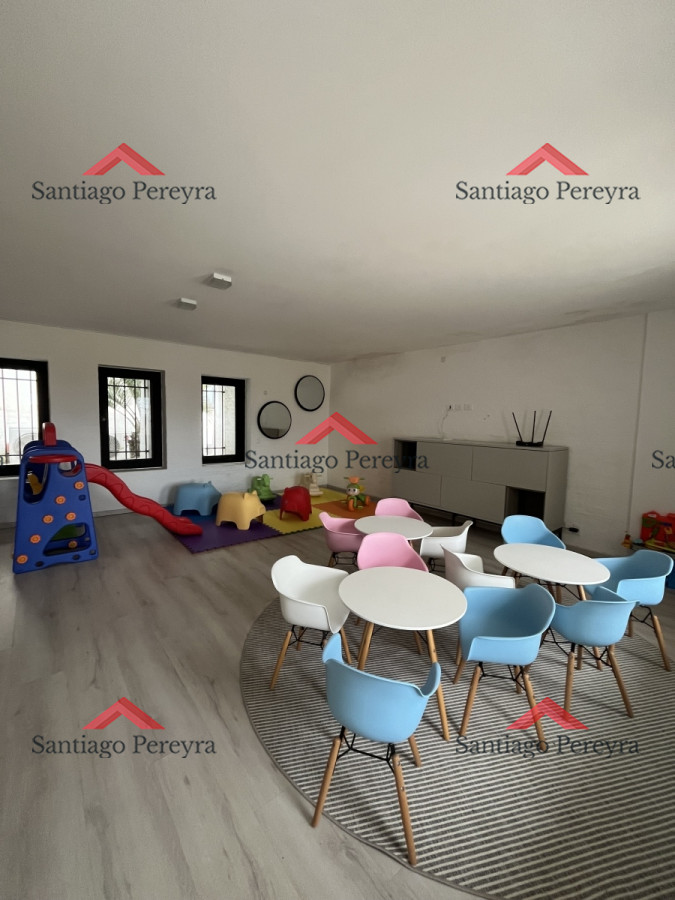 Apartamento ID.14695 - Alquiler con hermosa vista - 2 dormitorios