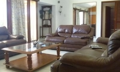 Casa en Roosevelt, 4 dormitorios *