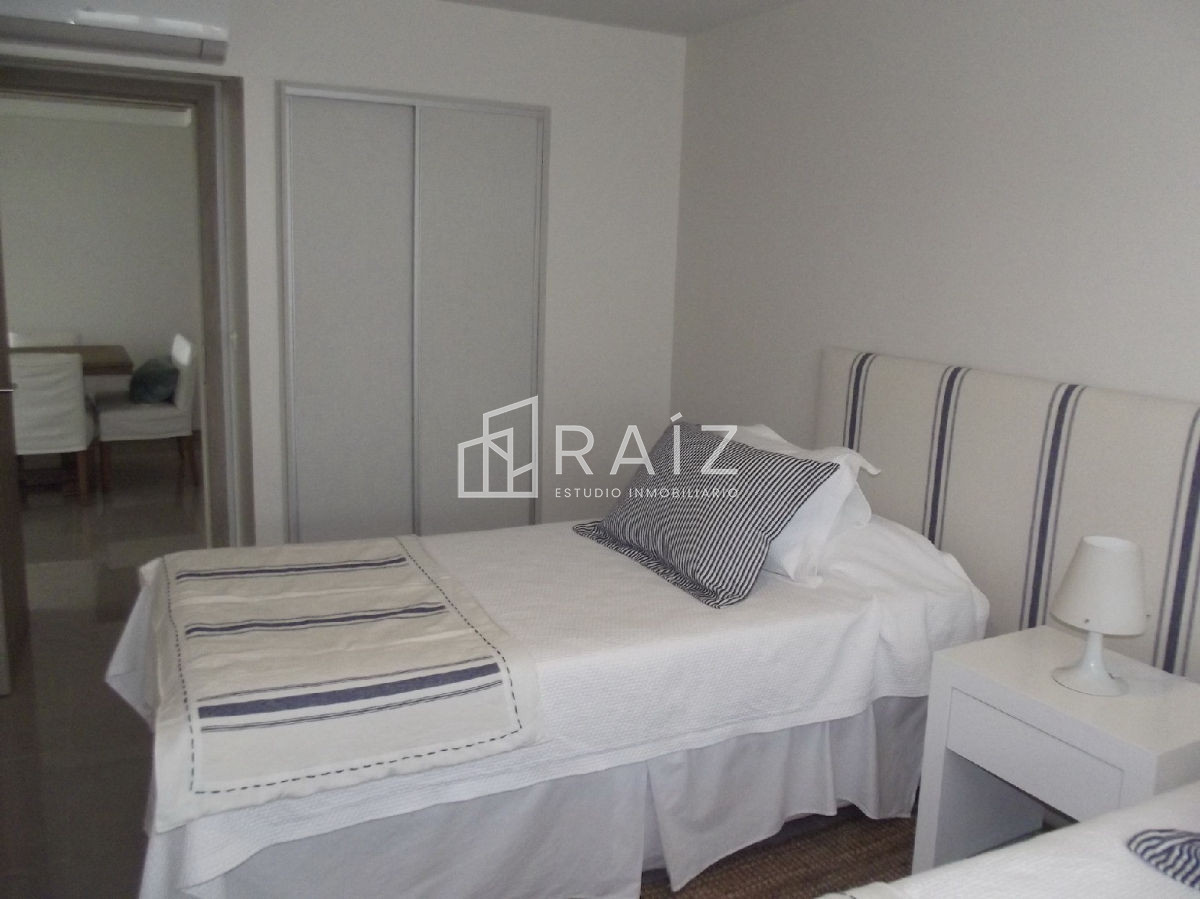 Apartamento ID.9536 - Pda 2 Playa Brava - 2 dormitorios en suite, amplio