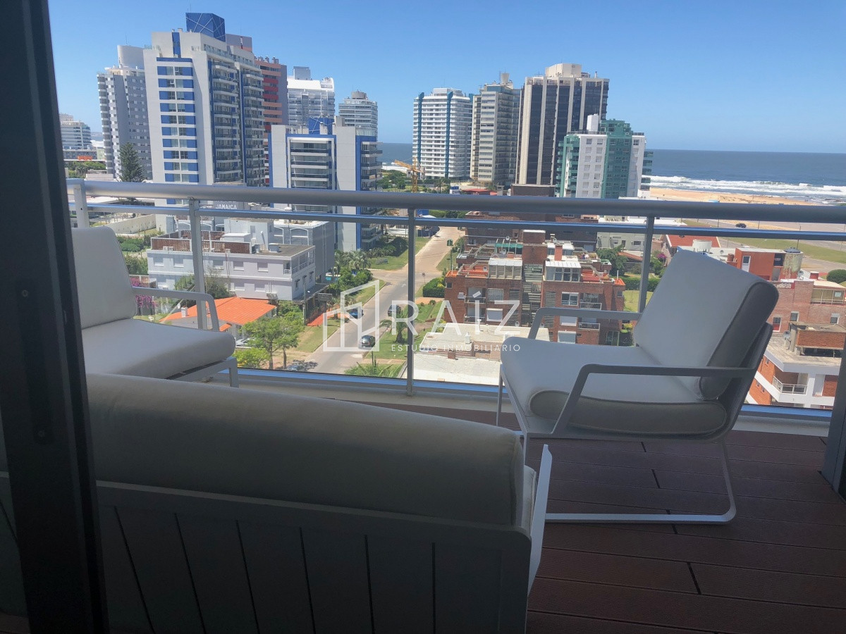 Apartamento ID.9536 - Pda 2 Playa Brava - 2 dormitorios en suite, amplio