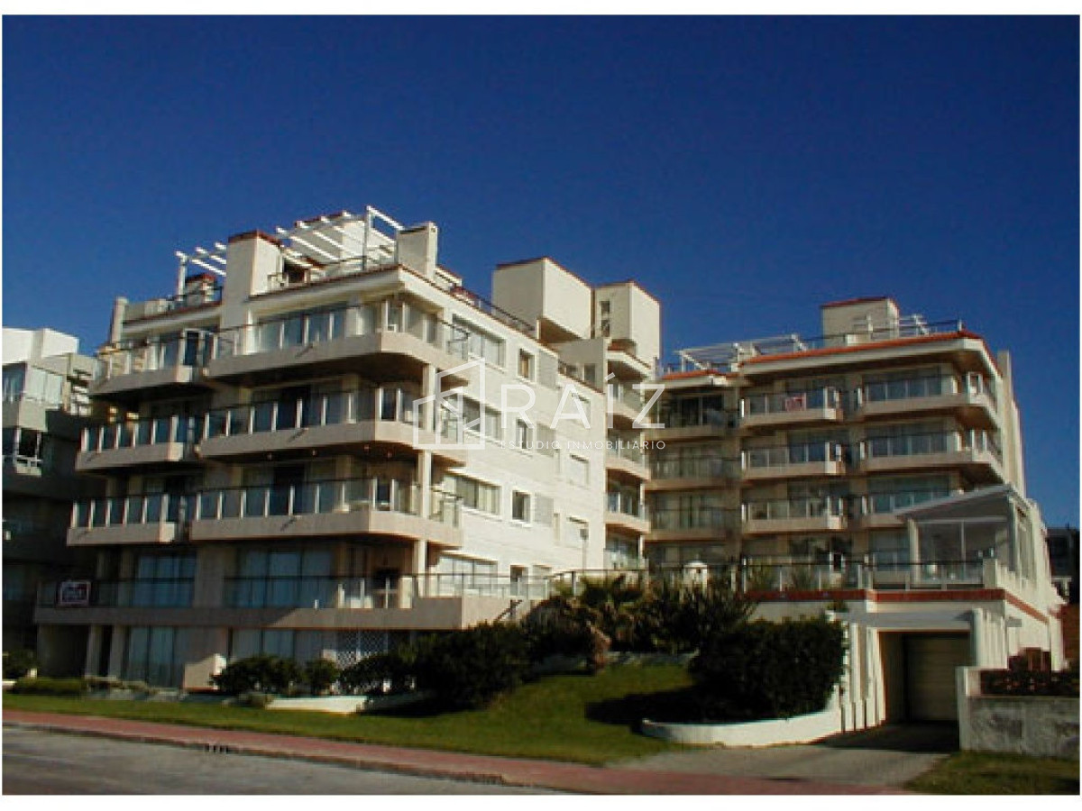 Apartamento ID.9533 - Peninsula Venta dos dormitorios