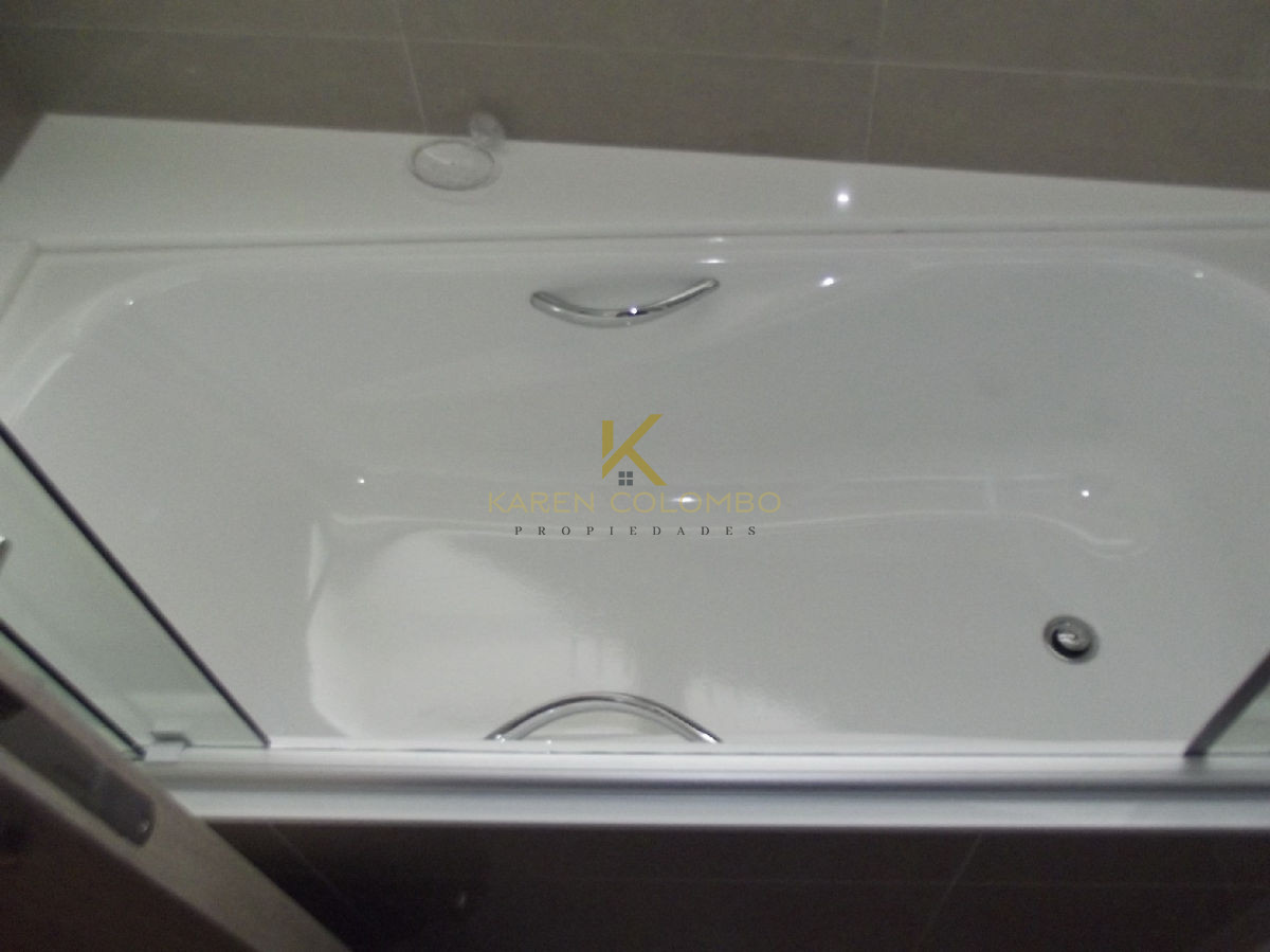 Apartamento ID.21094817 - Pda 2 Playa Brava - 2 dormitorios en suite, amplio