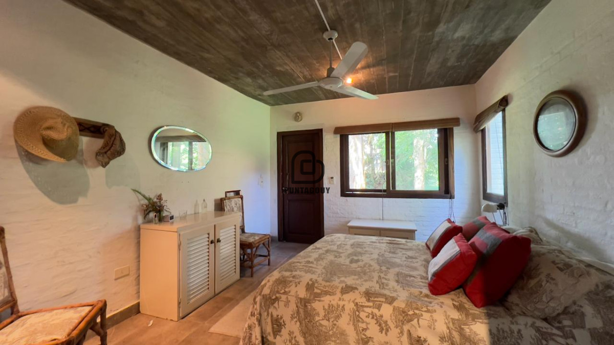 Casa ID.1438 - Casa alquiler 5 dormitorios en San Rafael