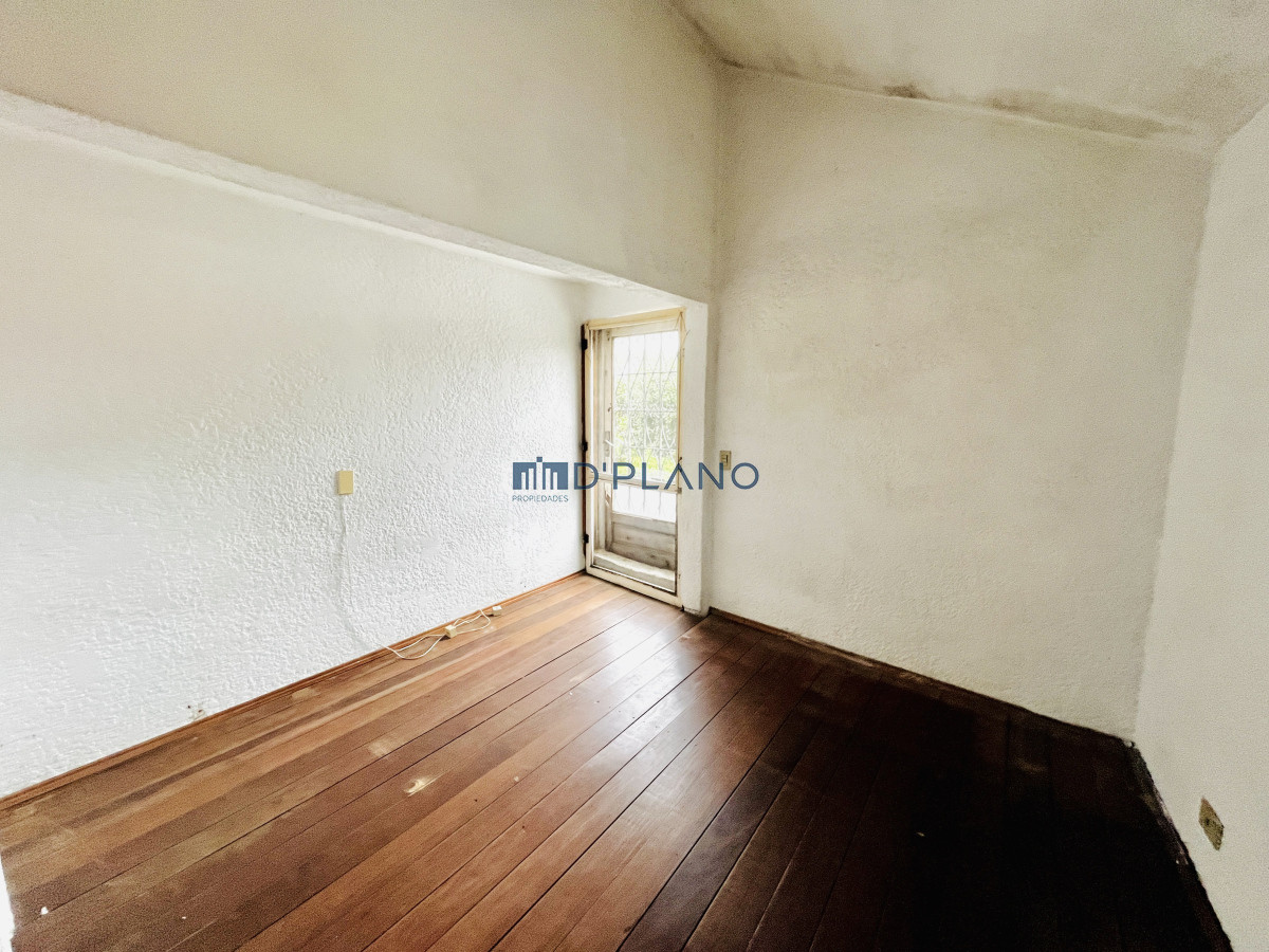 Casa ID.162 - VENTA DE CASA CON DOS DEPARTAMENTOS