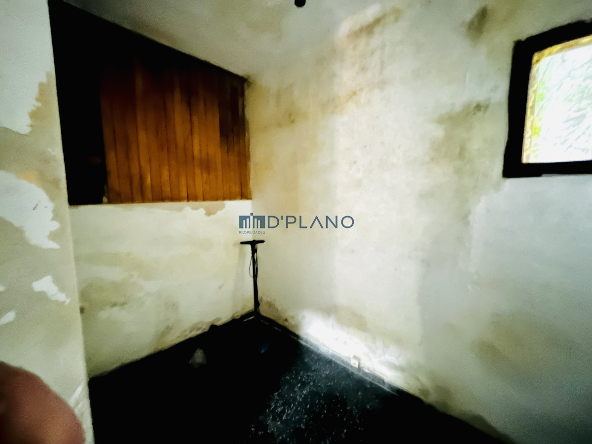 Casa ID.162 - VENTA DE CASA CON DOS DEPARTAMENTOS