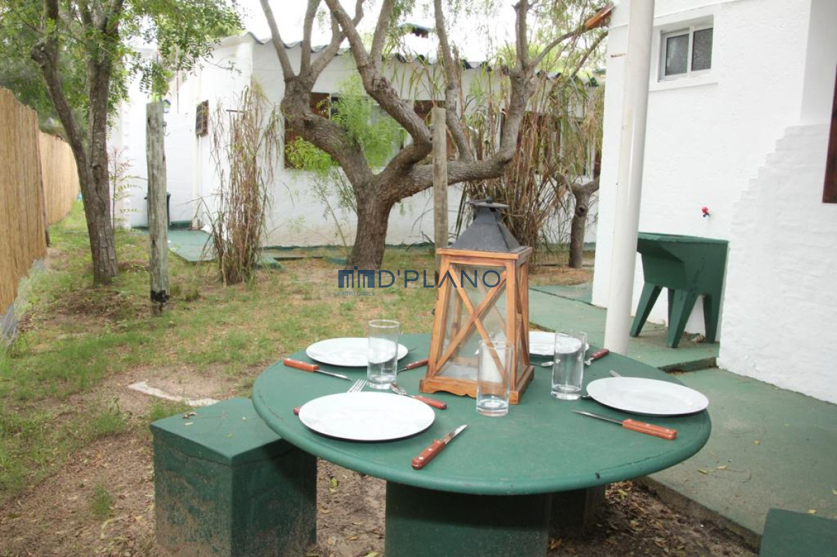 Casa ID.160 - VENTA COMPLEJO DE 7 BUNGALOWS BELLO HORIZONTE A PASOS DEL MAR