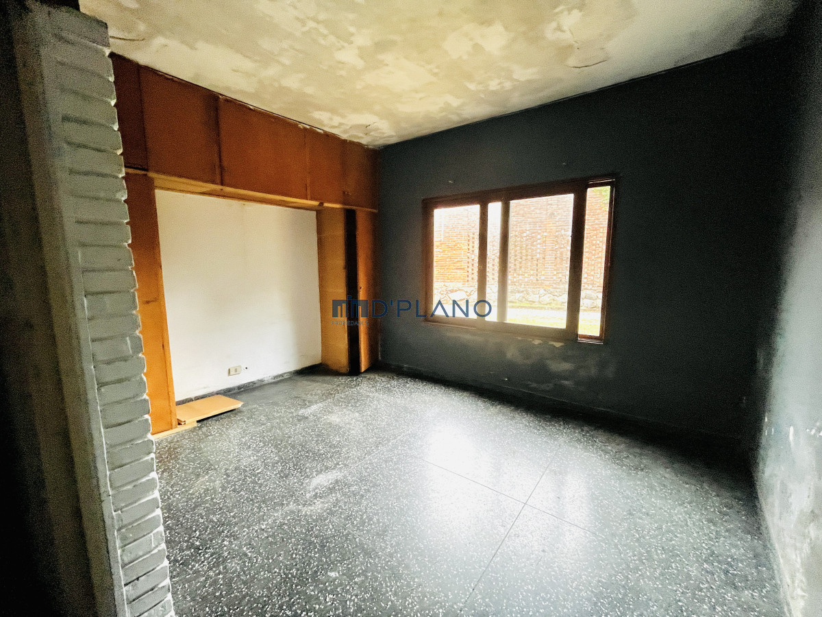 Casa ID.162 - VENTA DE CASA CON DOS DEPARTAMENTOS