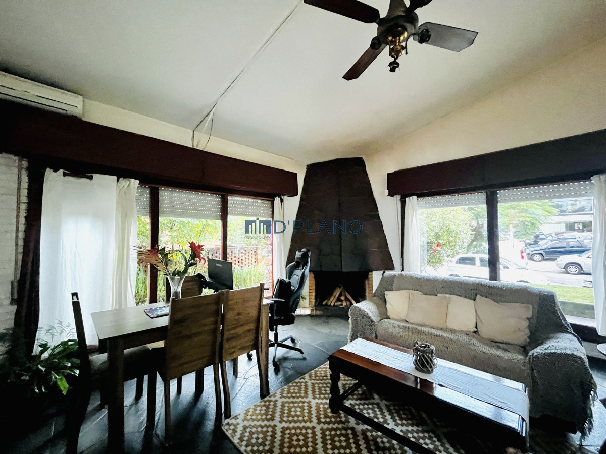 Casa ID.162 - VENTA DE CASA CON DOS DEPARTAMENTOS