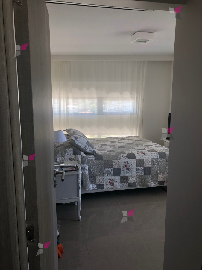 Suite 1