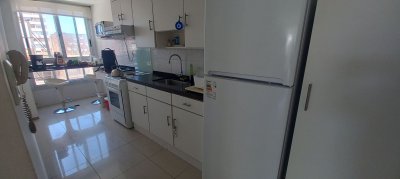 Centrico, 2 dormitorios con 2 baños - ZEN2574A