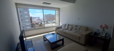 Centrico, 2 dormitorios con 2 baños - ZEN2574A