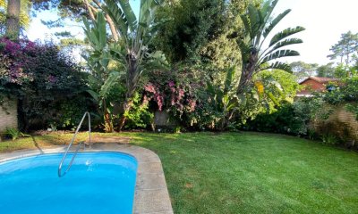 Venta en Mansa de 4 dormitorios pileta