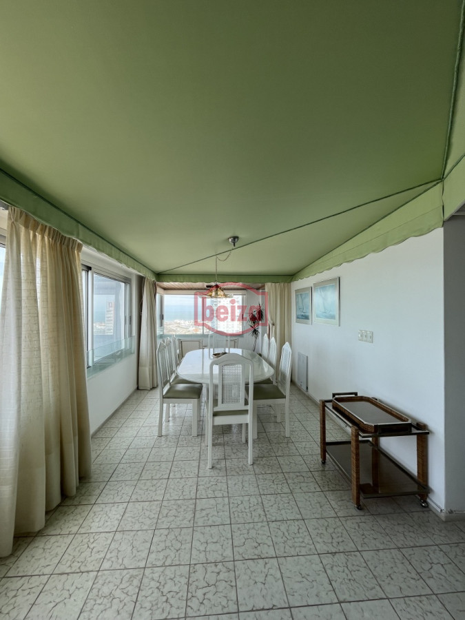 Apartamento ID.28/Apartamentos-en-Alquiler--Beiza-Propiedades - Apartamento en Peninsula, 2 dormitorios *