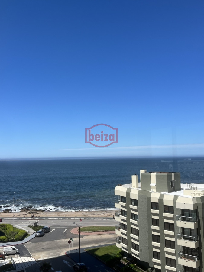 Apartamento ID.165954 - Alquiler dos dormitorios en Peninsula* 