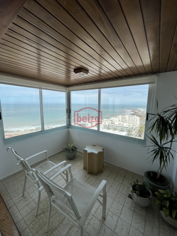 Apartamento ID.28/Apartamentos-en-Alquiler--Beiza-Propiedades - Apartamento en Peninsula, 2 dormitorios *