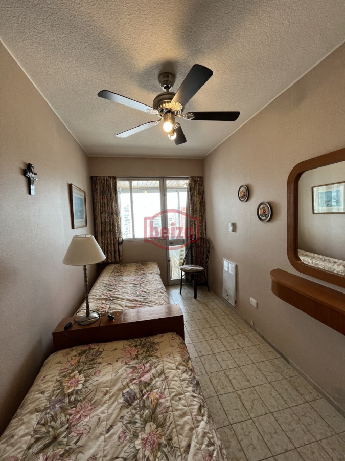 Apartamento ID.28/Apartamentos-en-Alquiler--Beiza-Propiedades - Apartamento en Peninsula, 2 dormitorios *