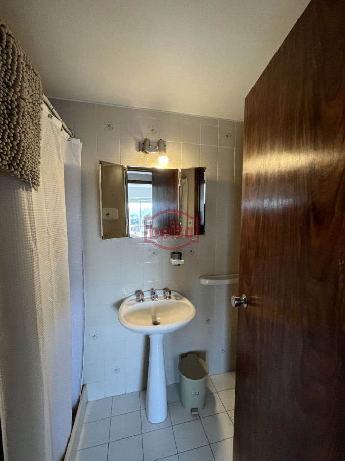 Apartamento ID.20227 - Playa Mansa - Frente al mar - Muy completo en servicios