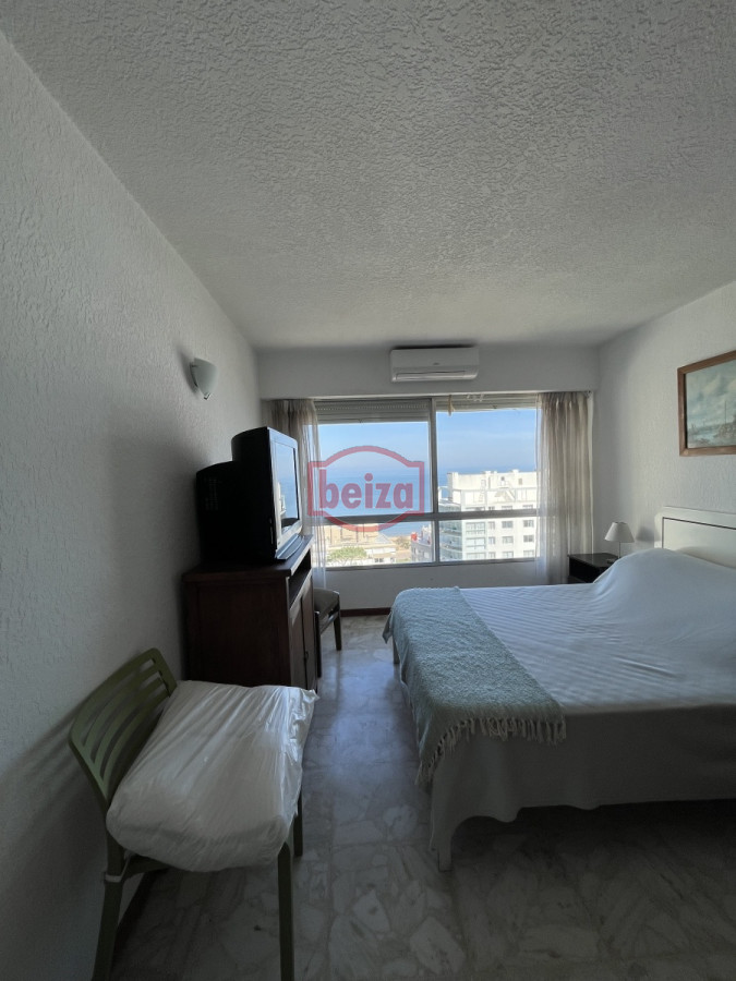 Apartamento ID.20227 - Playa Mansa - Frente al mar - Muy completo en servicios