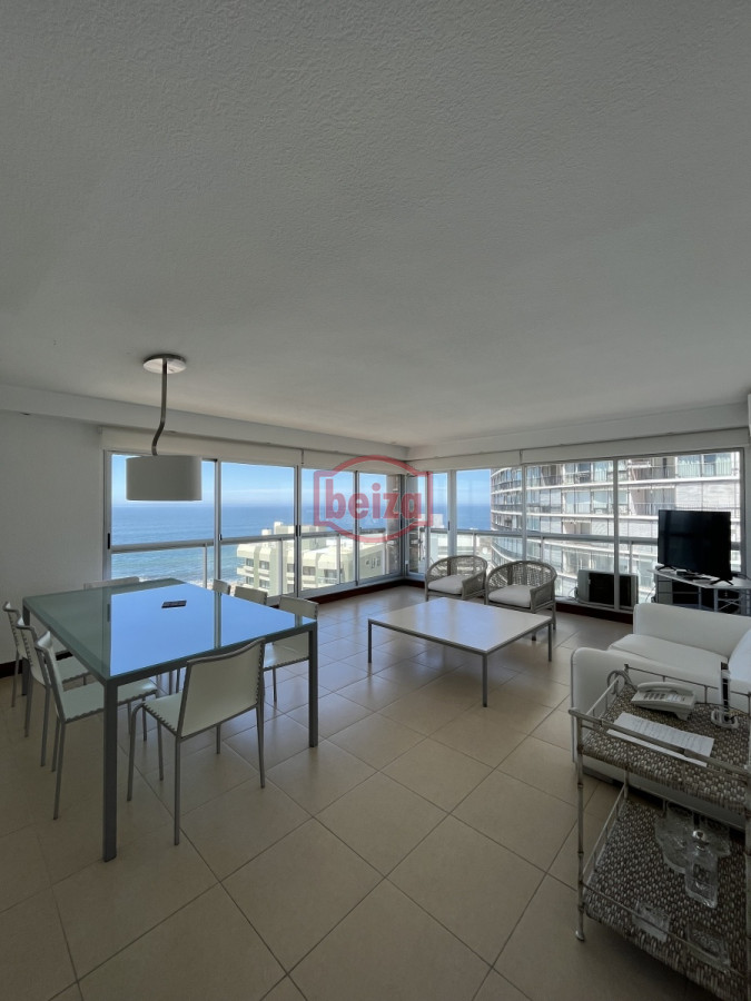 Apartamento ID.165954 - Alquiler dos dormitorios en Peninsula* 