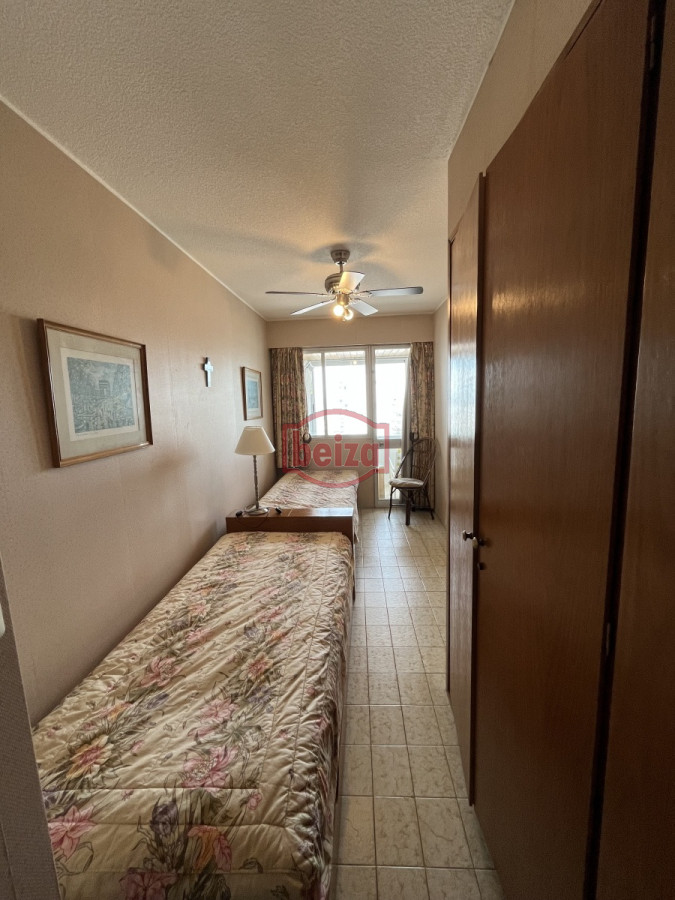 Apartamento ID.28/Apartamentos-en-Alquiler--Beiza-Propiedades - Apartamento en Peninsula, 2 dormitorios *