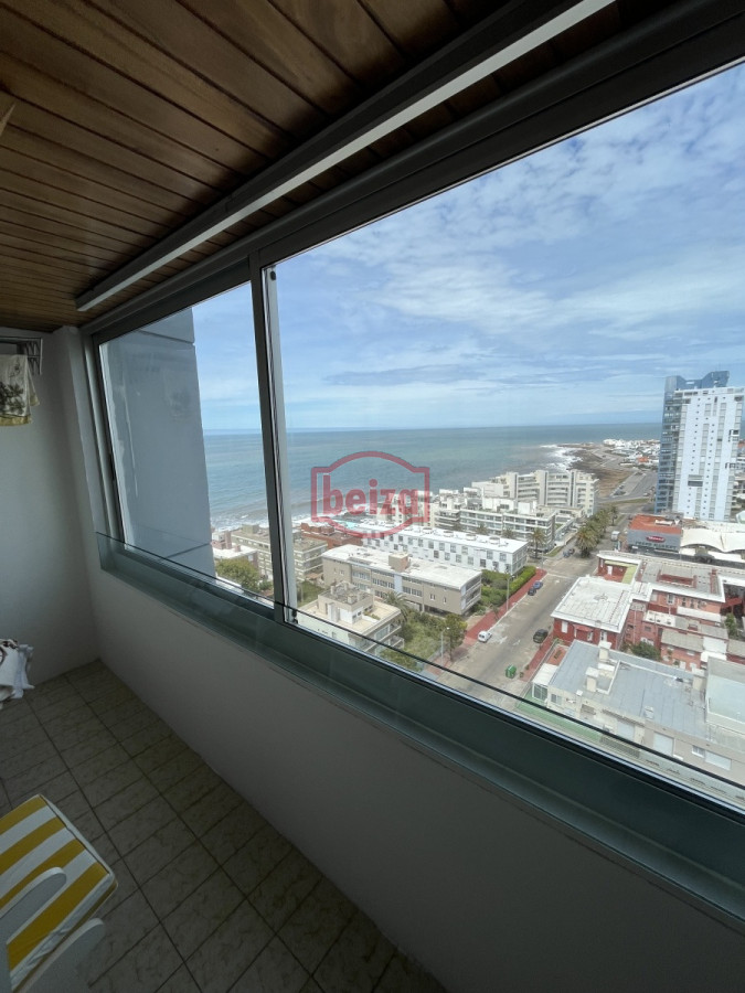 Apartamento ID.28/Apartamentos-en-Alquiler--Beiza-Propiedades - Apartamento en Peninsula, 2 dormitorios *