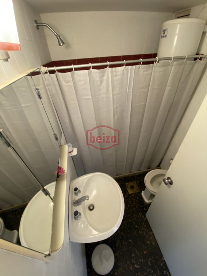 Apartamento ID.163753 - Depto con muy buena terraza patio