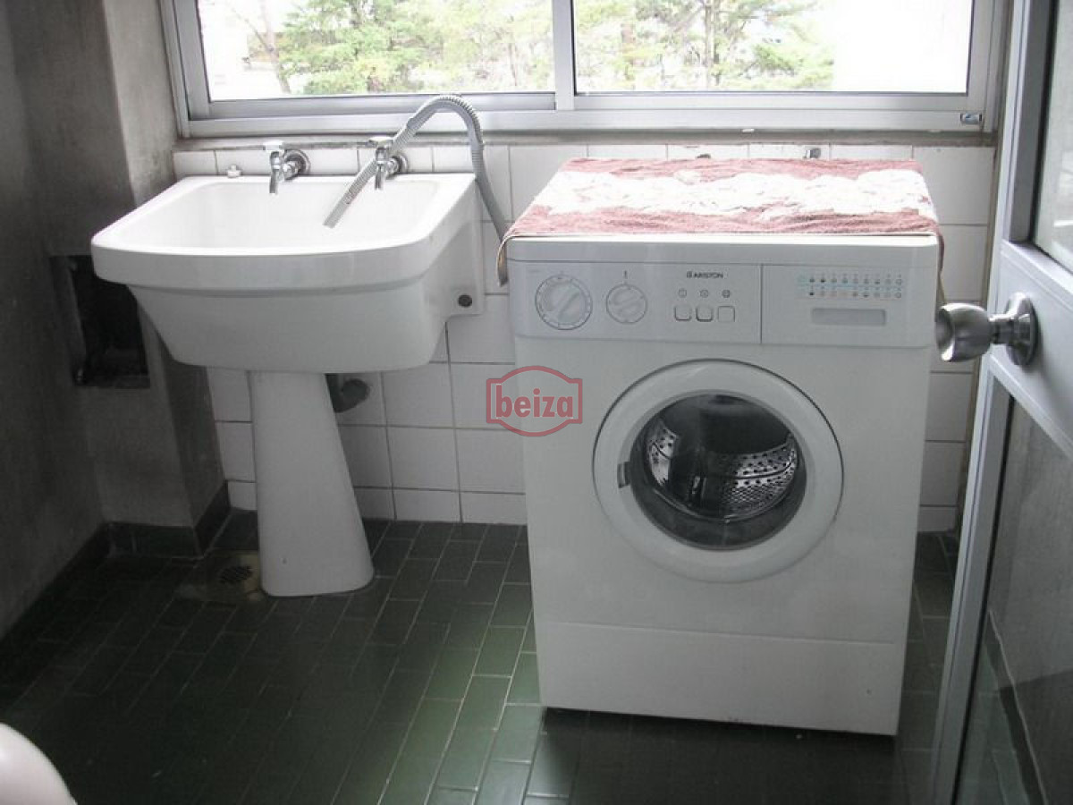 Apartamento ID.70066 - Avenida Roosevelt - Parada 11
