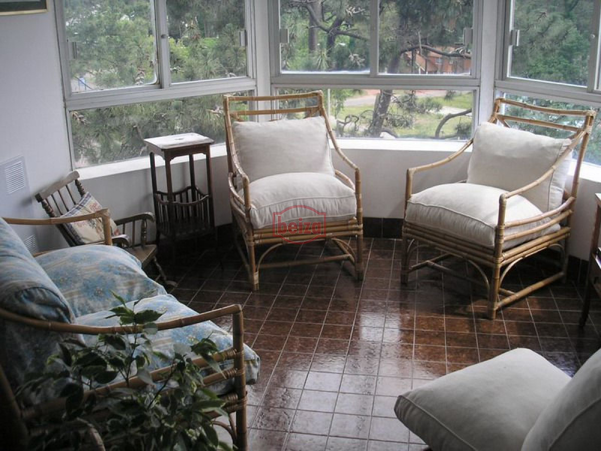 Apartamento ID.70066 - Avenida Roosevelt - Parada 11