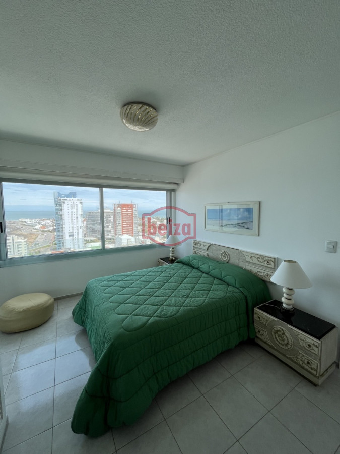 Apartamento ID.28/Apartamentos-en-Alquiler--Beiza-Propiedades - Apartamento en Peninsula, 2 dormitorios *