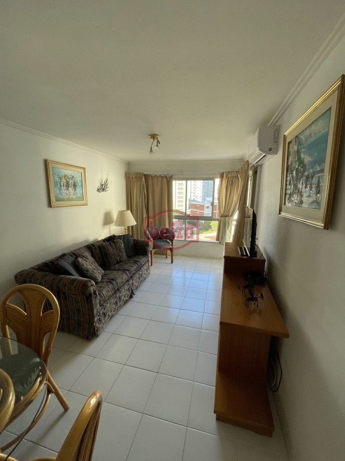 Playa Brava. 1 Dormitorio y medio. Variedad de Amenities. - BZA160317A