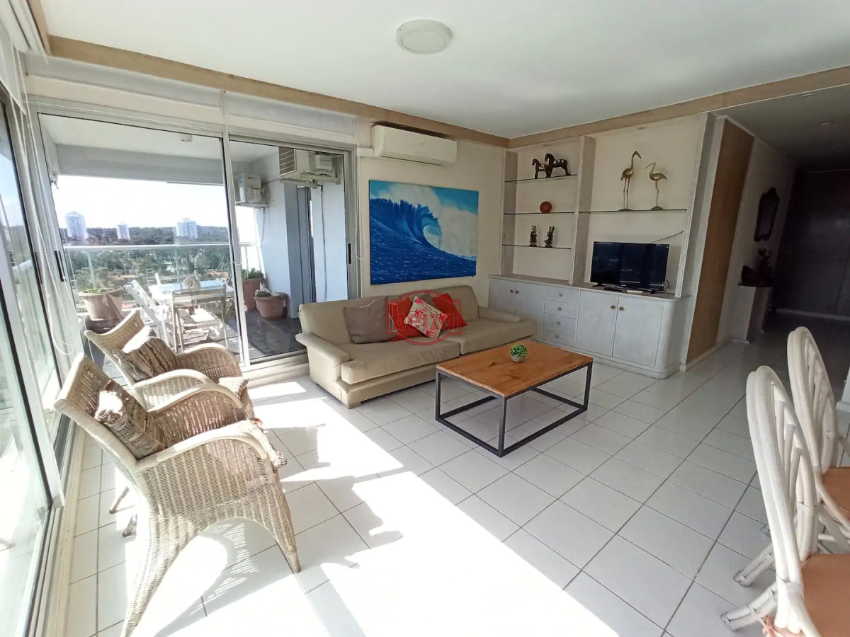 Apartamento ID.162745 - Apartamento en Mansa, 2 dormitorios *