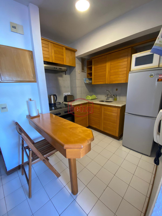 Apartamento ID.160906/Céntrico--Planta-amplia,-ideal-para-disfrutar-sus-vacaciones - Excelente ubicación, a pasos del puerto y de la plaza